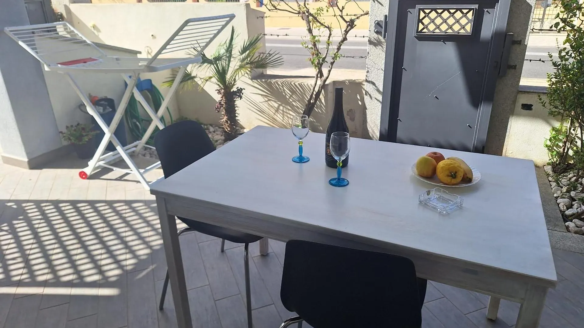 アパート Appartamento Lungo Via Del Mare オロゼーイ